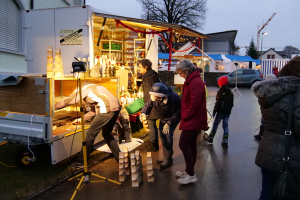 Impressionen vom Weihnachtsmarkt Ganterschwil 2017